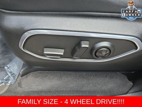 Used 2022 Jeep Wagoneer Series II AWD/4WD image 26