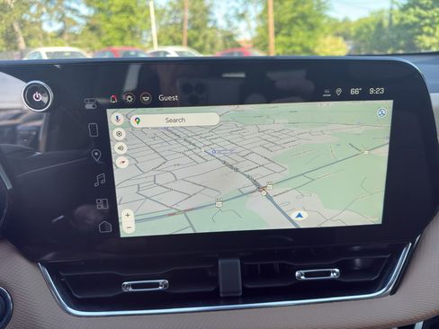 New 2026 Chevrolet Equinox ACTIV FWD image 10
