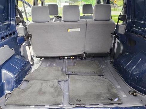 Used 2011 Ford Transit Connect XLT FWD image 17