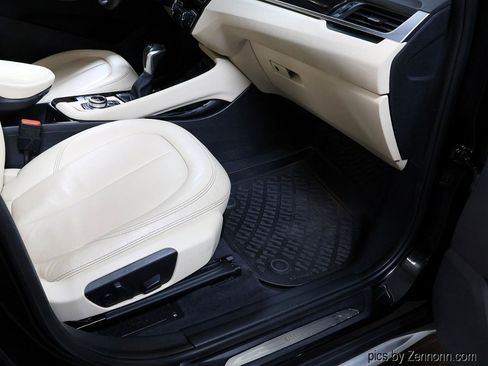 Used 2016 BMW X1 xDrive28i image 34