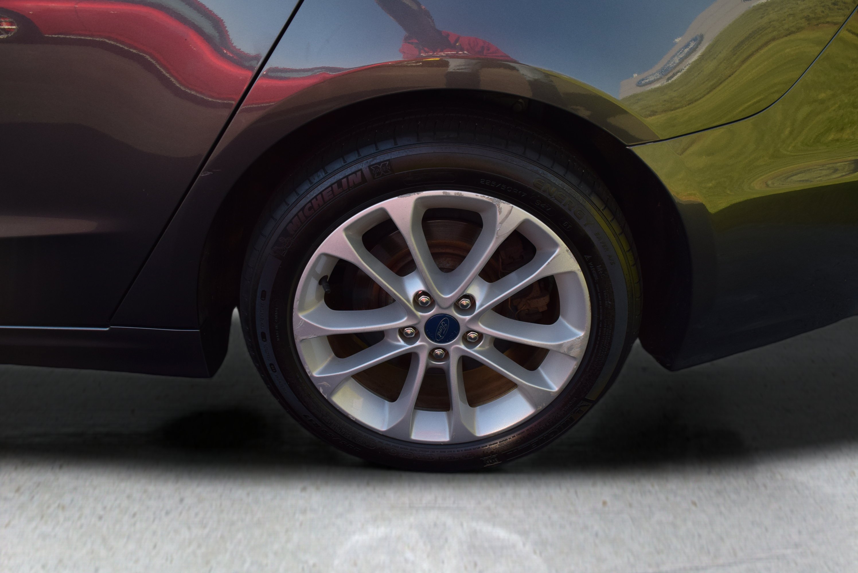 Used 2019 Ford Fusion Energi Titanium FWD image 7