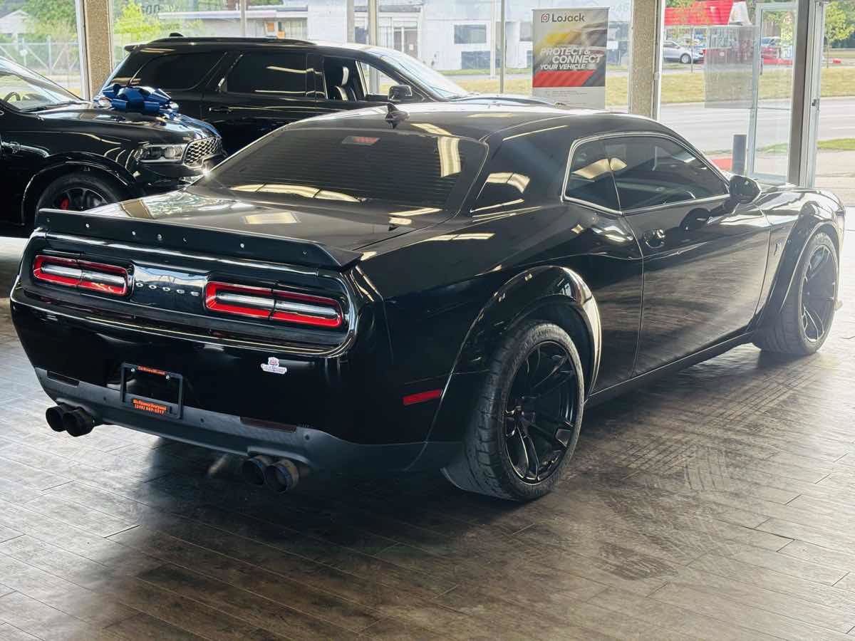 Used 2020 Dodge Challenger R/T Scat Pack RWD image 9