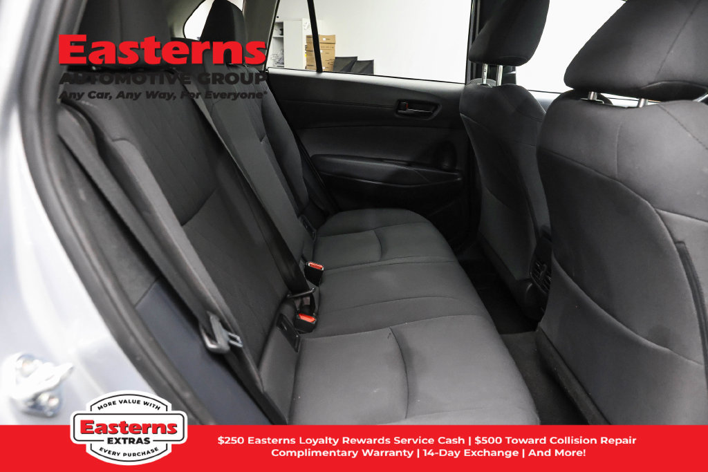 Used 2022 Toyota Corolla Cross LE AWD/4WD image 24