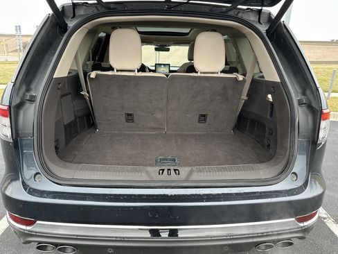 Used 2022 Lincoln Aviator Reserve w/ Equipment Group 201A image 33