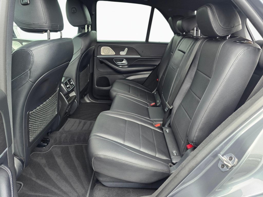 Used 2023 Mercedes-Benz GLE 350 4MATIC w/ 3rd Row Seat Package image 18