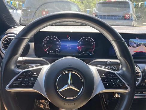 Used 2025 Mercedes-Benz CLA 250 4MATIC image 30