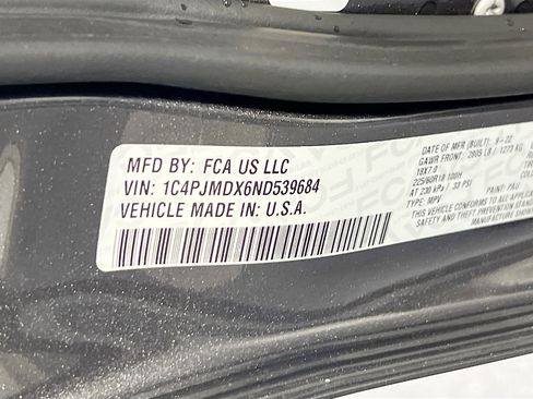 Used 2022 Jeep Cherokee Limited image 31