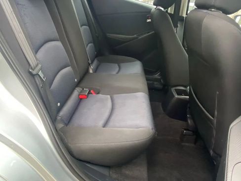 Used 2019 Toyota Yaris LE image 17