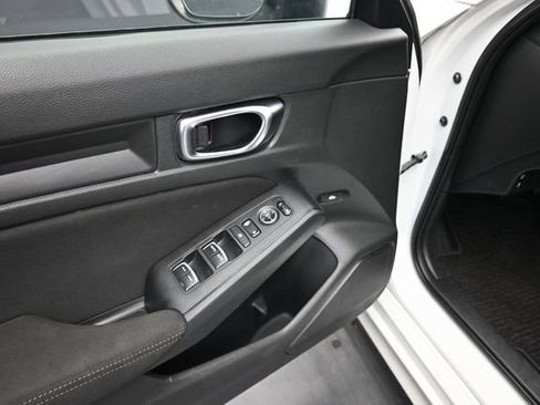 Used 2022 Honda Civic Sport image 16