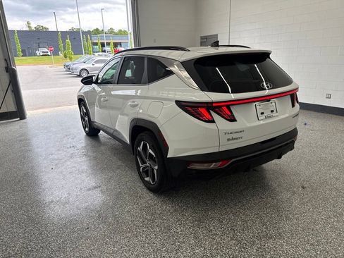 Used 2024 Hyundai Tucson SEL AWD/4WD image 3