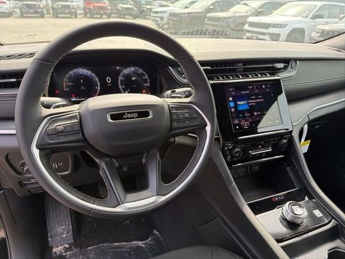 New 2026 Jeep Grand Cherokee Laredo X AWD/4WD image 16