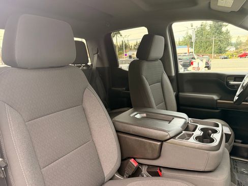 Used 2020 Chevrolet Silverado 1500 LT w/ Trailering Package image 9