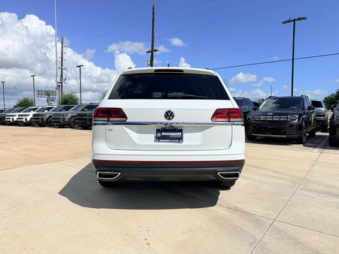 Used 2022 Volkswagen Atlas SE FWD image 5