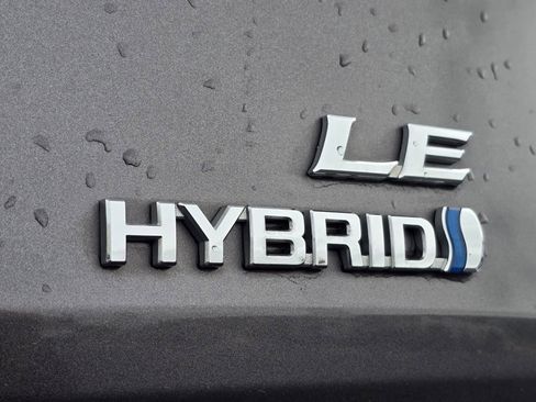 Used 2023 Toyota Sienna LE FWD image 24