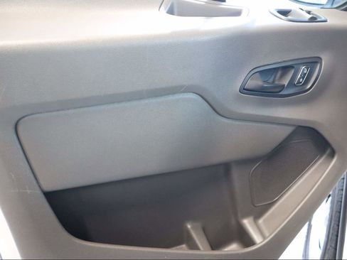Used 2022 Ford Transit 350 XLT image 19