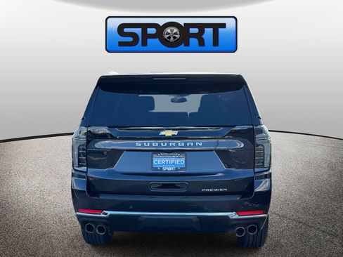 Certified 2025 Chevrolet Suburban Premier image 24