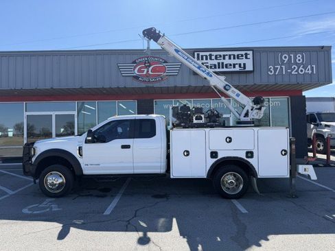Used 2019 Ford F550 4x4 SuperCab Super Duty image 11