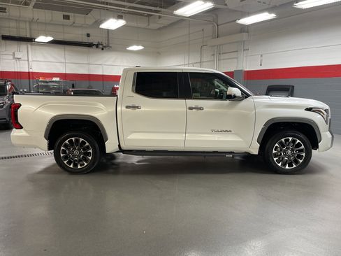 Used 2024 Toyota Tundra Limited image 11