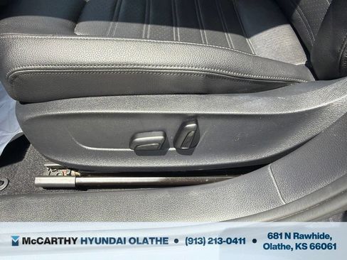 Used 2017 Volkswagen Jetta SEL Premium FWD image 23