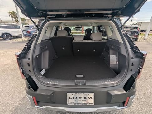 New 2027 Kia Seltos S FWD image 12