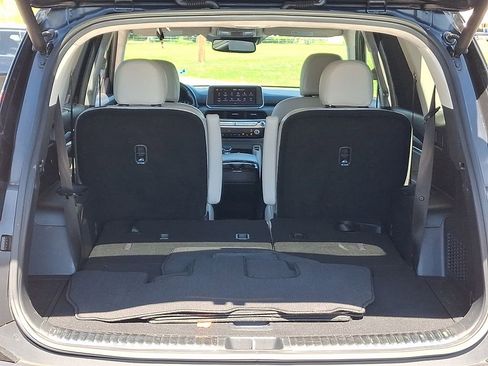 Certified 2022 Kia Telluride SX w/ SX Prestige Package AWD/4WD image 29