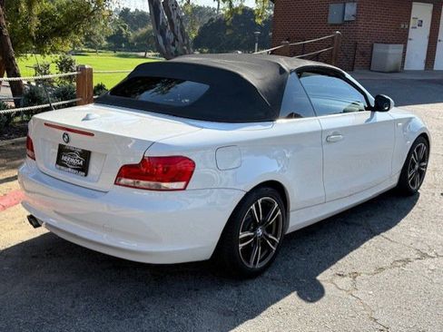 Used 2013 BMW 128i Convertible w/ Premium Pkg image 4