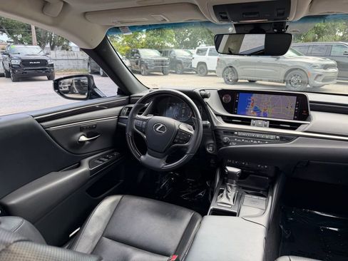 Used 2020 Lexus ES 350 w/ Premium Package FWD image 34