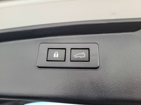 Certified 2020 Subaru Outback Touring w/ Popular Package #2 image 19