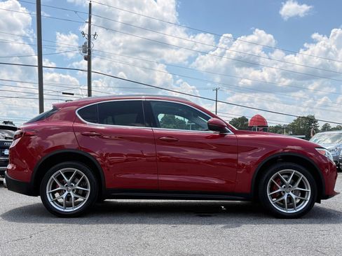 Used 2018 Alfa Romeo Stelvio Ti AWD/4WD image 6