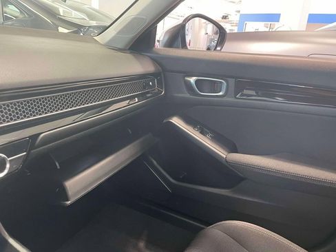 Certified 2023 Honda Civic EX image 30