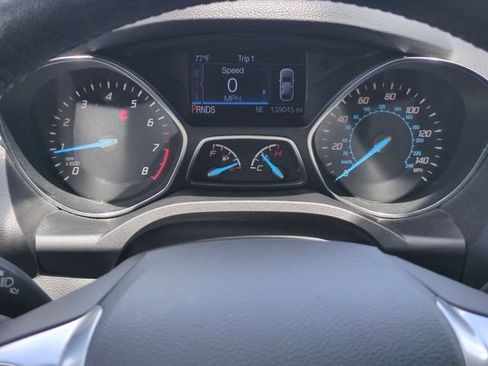 Used 2015 Ford Escape Titanium AWD/4WD image 8