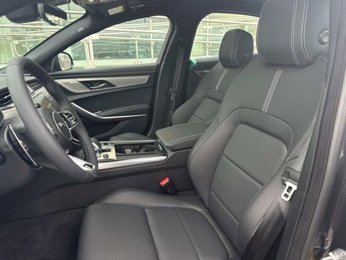 New 2024 Jaguar XF R-Dynamic SE image 10