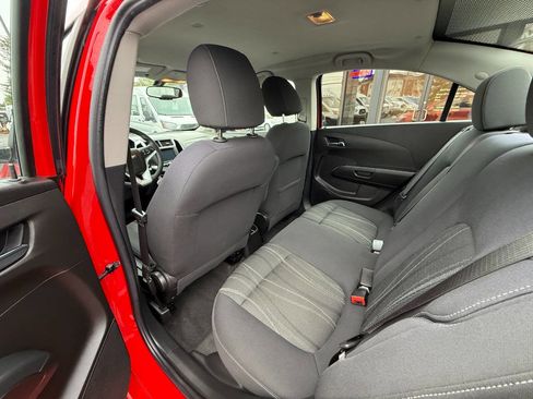 Used 2017 Chevrolet Sonic LT image 7