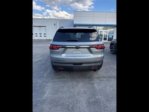 Used 2023 Chevrolet Traverse RS w/ LPO, Floor Liner Package image 8