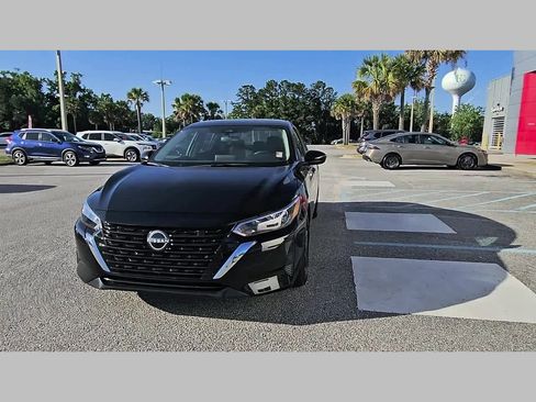 Used 2024 Nissan Sentra SV FWD image 21