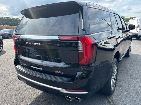 Used 2025 GMC Yukon XL Denali w/ Sun & Power Step Package AWD/4WD image 5