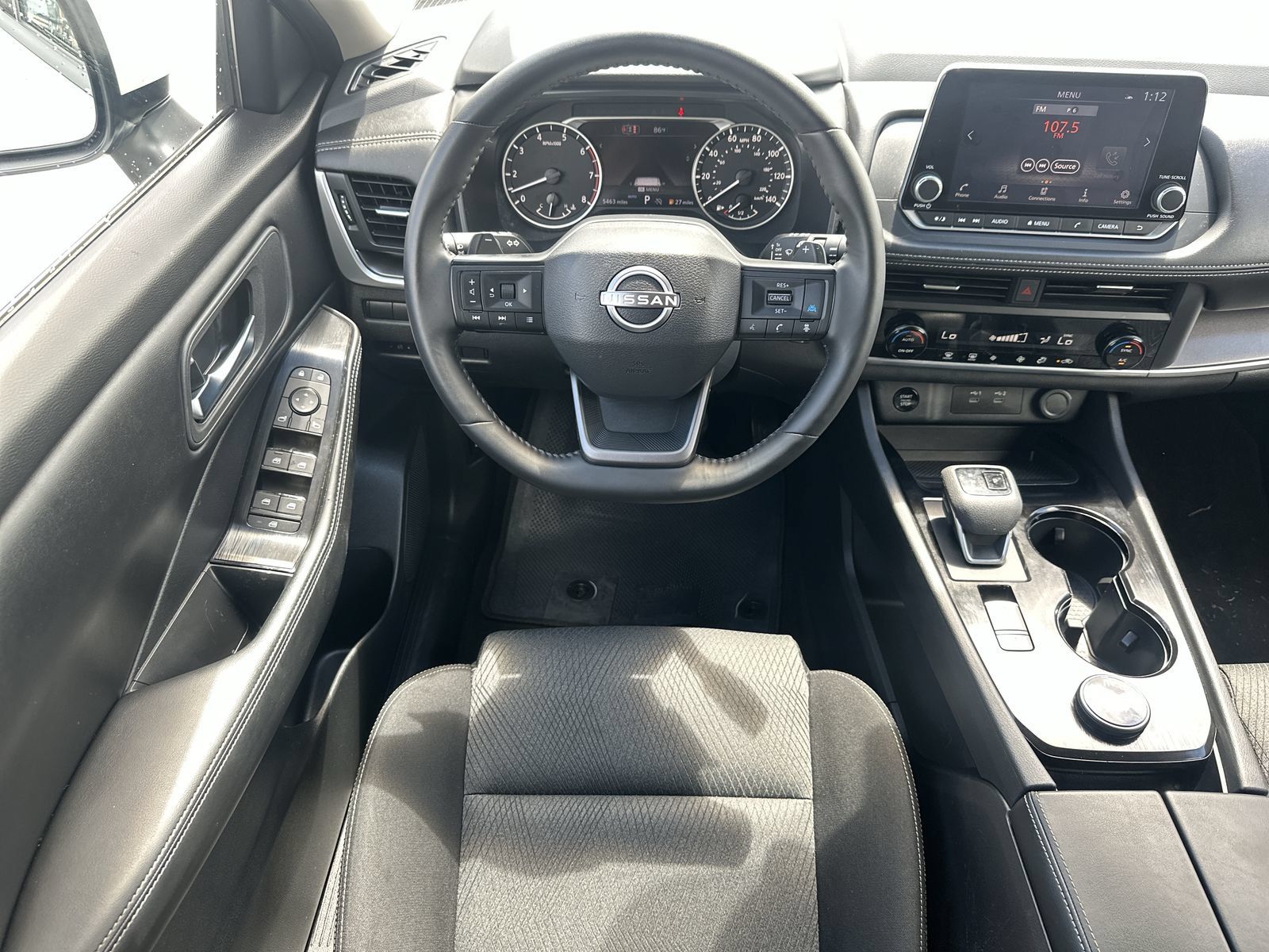 Used 2026 Nissan Rogue SV AWD/4WD image 17