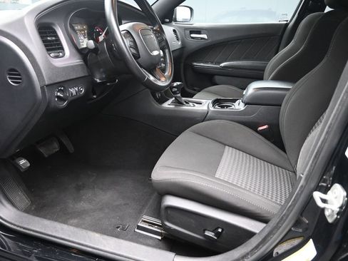 Used 2023 Dodge Charger GT w/ Blacktop Package image 17