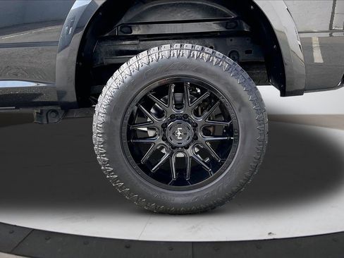 Used 2018 RAM 2500 Laramie w/ Snow Chief Group image 34