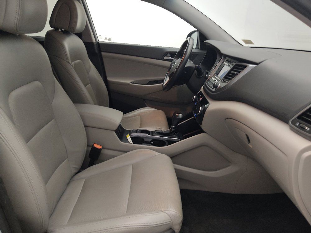 Used 2017 Hyundai Tucson Sport FWD image 21