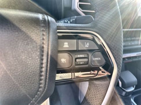 New 2025 Toyota Tundra Platinum image 18