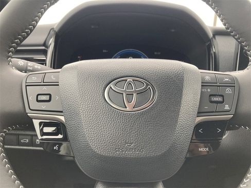 New 2026 Toyota Camry SE image 52