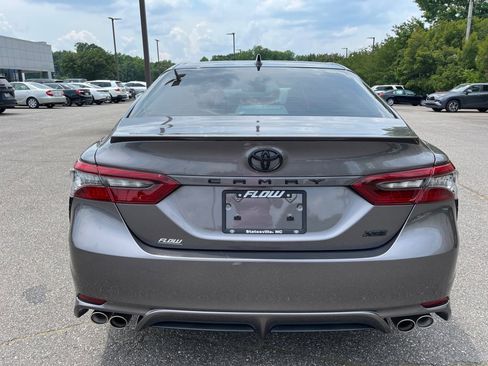 Used 2022 Toyota Camry XSE FWD image 16