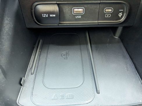 Used 2024 Kia Telluride S w/ S Sunroof Package FWD image 30