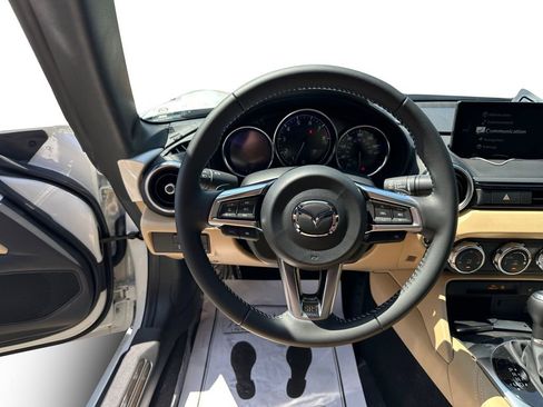 New 2025 MAZDA MX-5 Miata Grand Touring w/ Weather Package image 15
