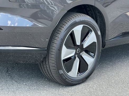 New 2025 Volvo EX90 Plus image 9