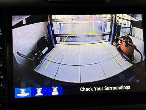 Used 2015 Honda CR-V Touring image 22