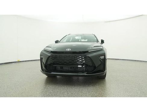 New 2026 Toyota Crown Signia AWD/4WD image 31