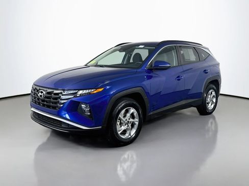 Used 2023 Hyundai Tucson SEL AWD/4WD image 2