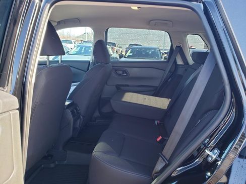 Used 2026 Nissan Rogue S image 18